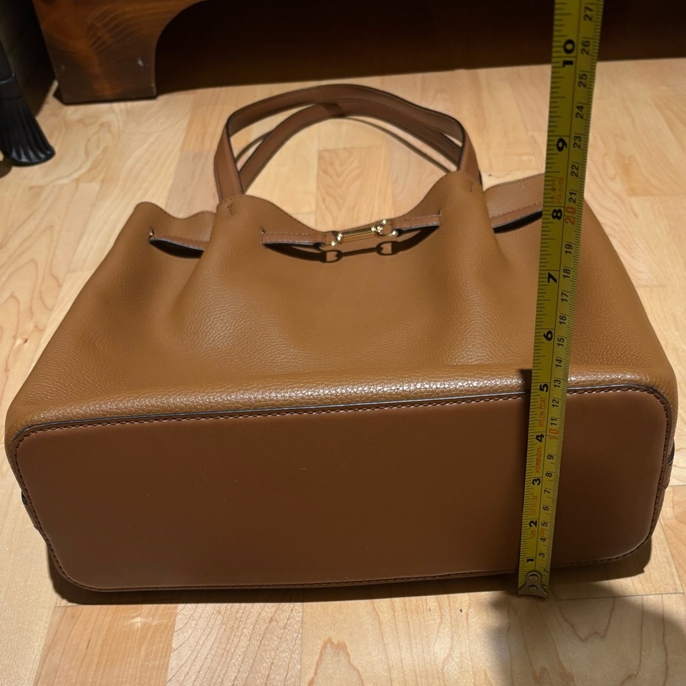 Michael Kors brown leather tote bag - Picture 8 of 11